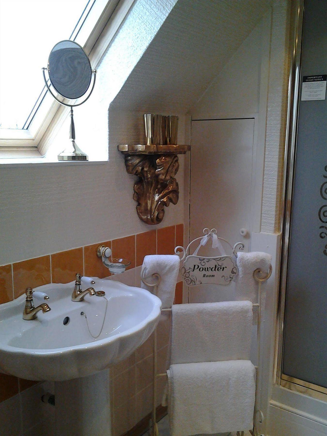 The Old Tramhouse Self Catering Apartments Stirling Eksteriør bilde